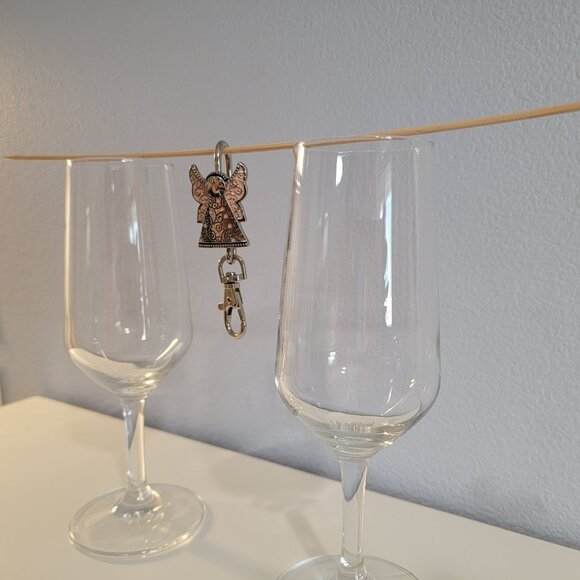 Angel Purse Key Finder Key Chain - Silver Pink NWOT - Picture 3 of 6